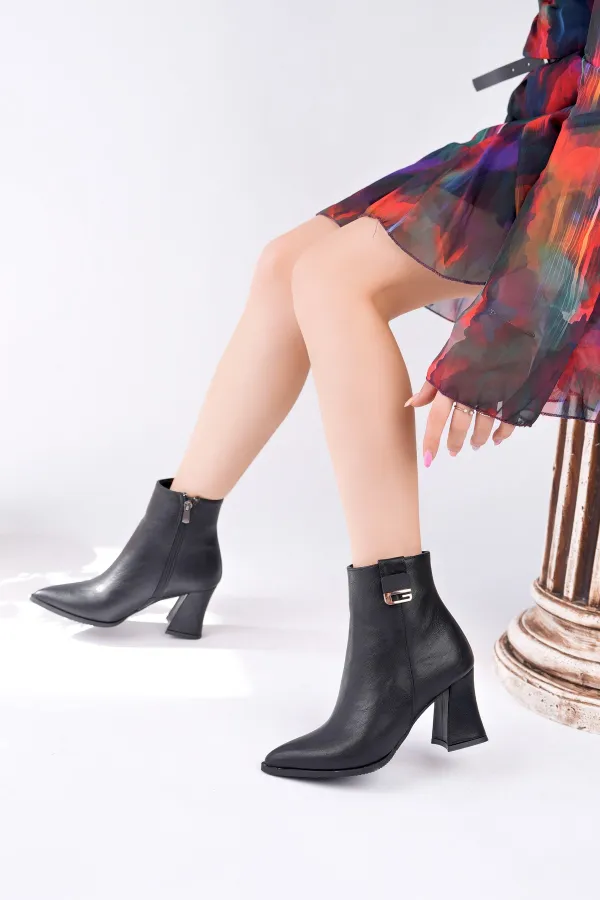Bottes Muggo LUXERA pour femmes, bout pointu, avec boucle, fermeture éclair et talon épais.