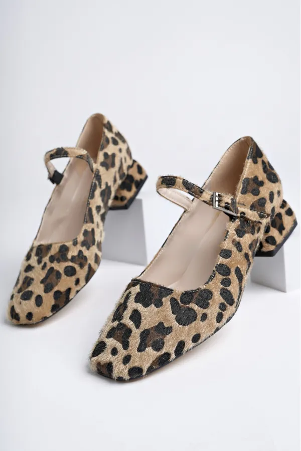 Muggo MARY Garantili Kare Burunlu Kadın Kısa Topuklu Ayakkabı