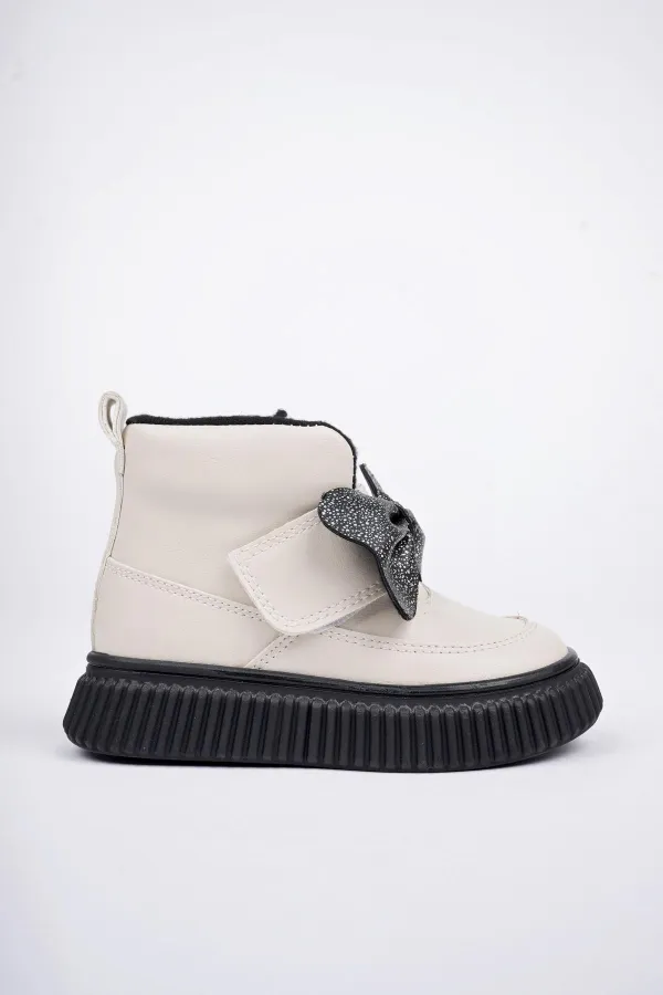 Bottes d'hiver pour enfants Muggo NIXIE, semelle antidérapante garantie, confort optimal, fermeture velcro et nœud.