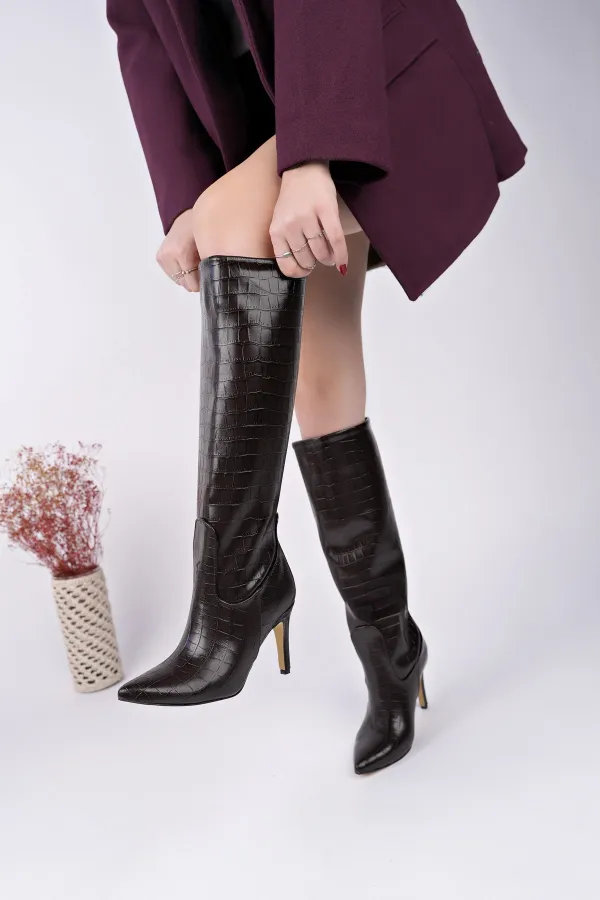 Bottes pour femmes Muggo CLARISSA à bout pointu et talon fin, motif crocodile