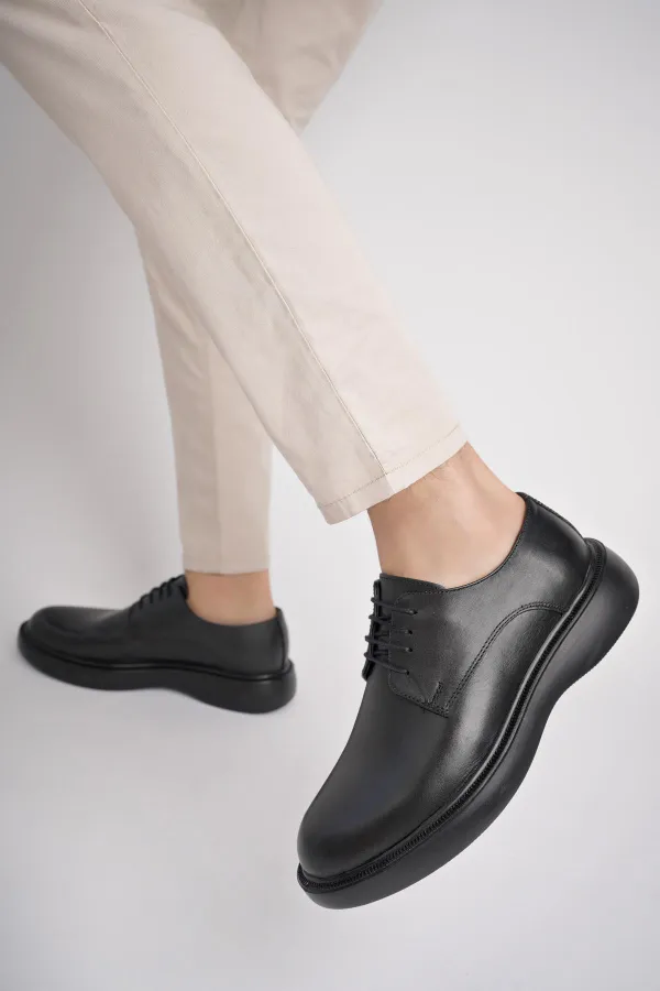 Muggo SMITH Chaussures pour hommes classiques et confortables en cuir véritable, style décontracté, avec semelle orthopédique épaisse.