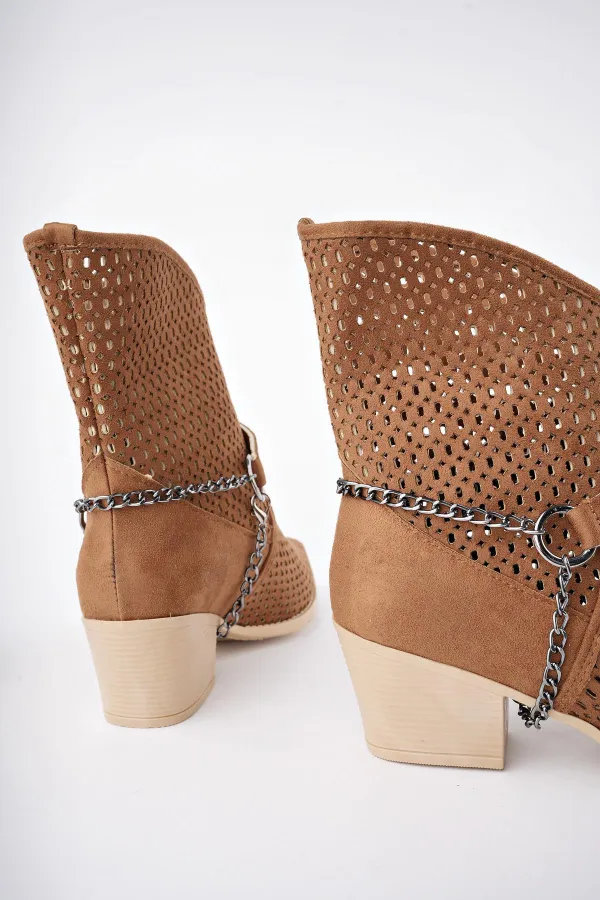 Muggo BURNİNG Garantili Kadın Lazer Kesim Zincir Detaylı Delikli Kovboy Yazlık Topuklu Festival Bot