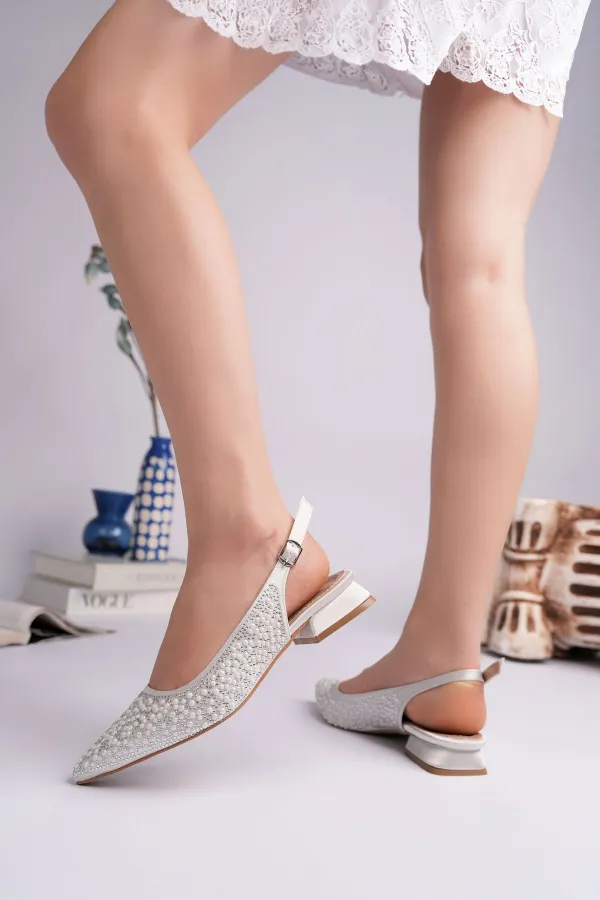 Muggo SYROS İnci Taş İşlemeli Sivri Burun Arkası Açık Kadın Topuklu Ayakkabı