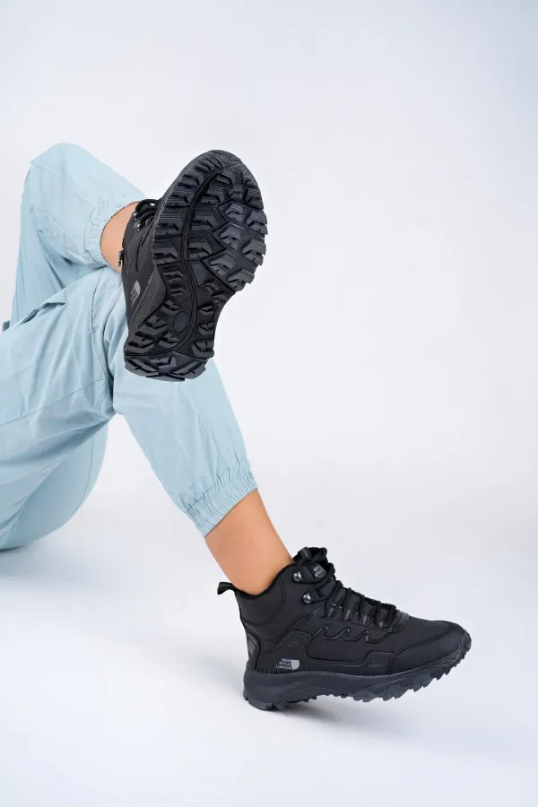 Bottes d'hiver unisexes Muggo Alaska, garanties pour la randonnée en plein air, à lacets et fermeture éclair latérale.