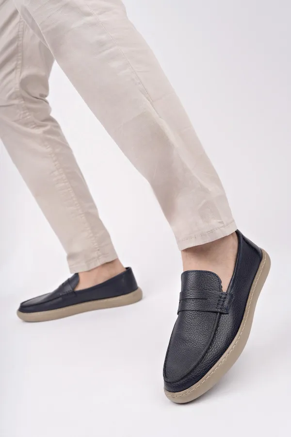 Muggo HARNAZ Laceless Genuine Leather Men's Casual Shoes