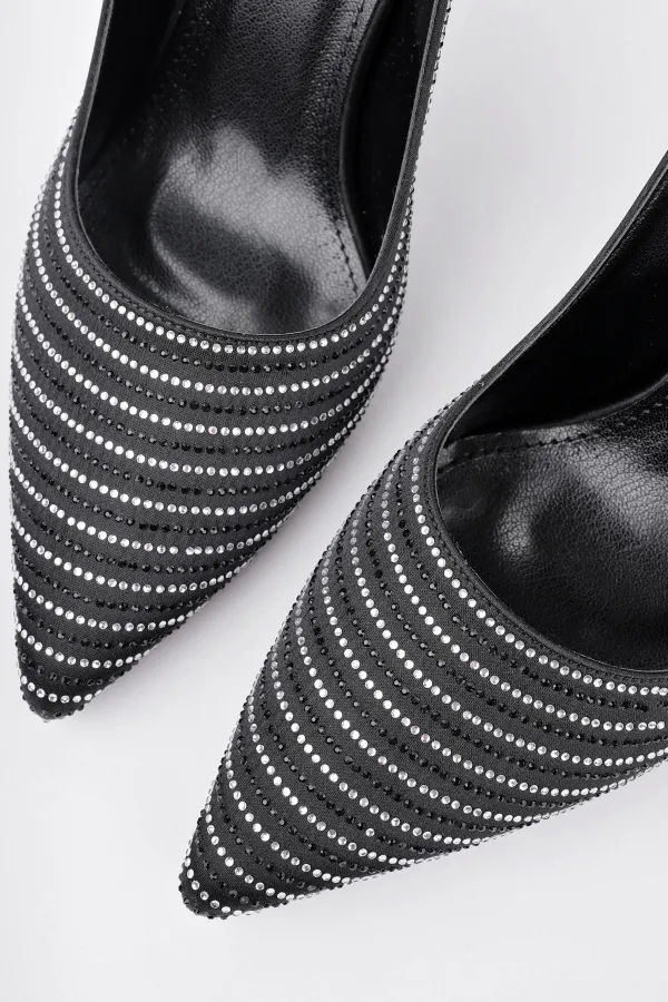 Escarpins classiques à talons hauts Muggo AMRITA pour femmes, bout pointu, ornés et talon ouvert.