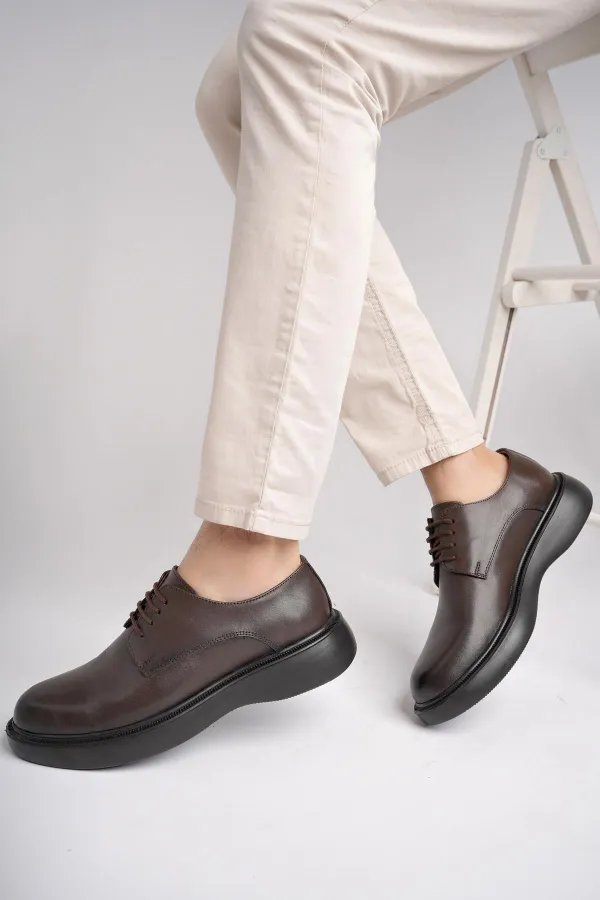 Muggo SMITH Chaussures pour hommes classiques et confortables en cuir véritable, style décontracté, avec semelle orthopédique épaisse.