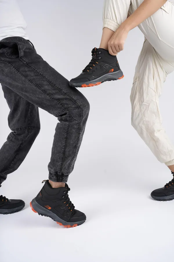 Bottes d'hiver unisexes Muggo Alaska, garanties pour la randonnée en plein air, à lacets et fermeture éclair latérale.