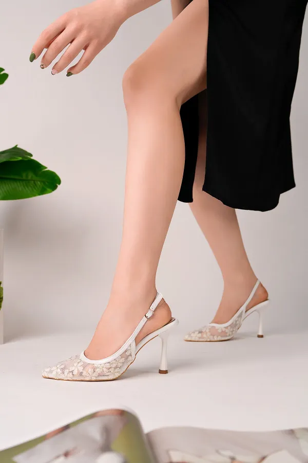 Chaussures habillées pour femmes Muggo ARIS à bout pointu et talon fin, ornées de dentelle