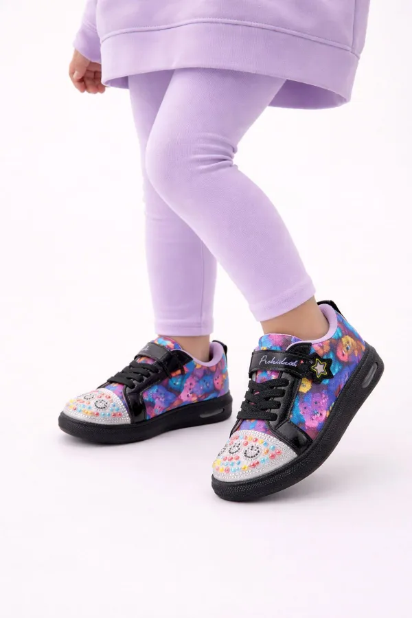 Muggo SMILE Girls' Light-Up Casual Sneaker with Stone Detail and Velcro Closure Muggo SMILE Girls' Light-Up Casual Sneaker with Stone Detail and Velcro Closure