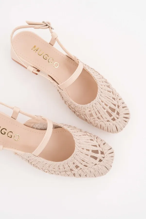 Muggo MESH Kadın Örgü ve File Detaylı Bantlı Arkası Açık Kısa Topuklu Ayakkabı