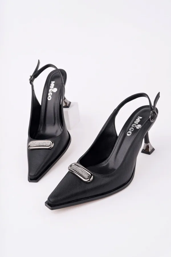 Escarpins Muggo HEELS à talon aiguille, style classique décontracté, avec boucle à l'arrière.