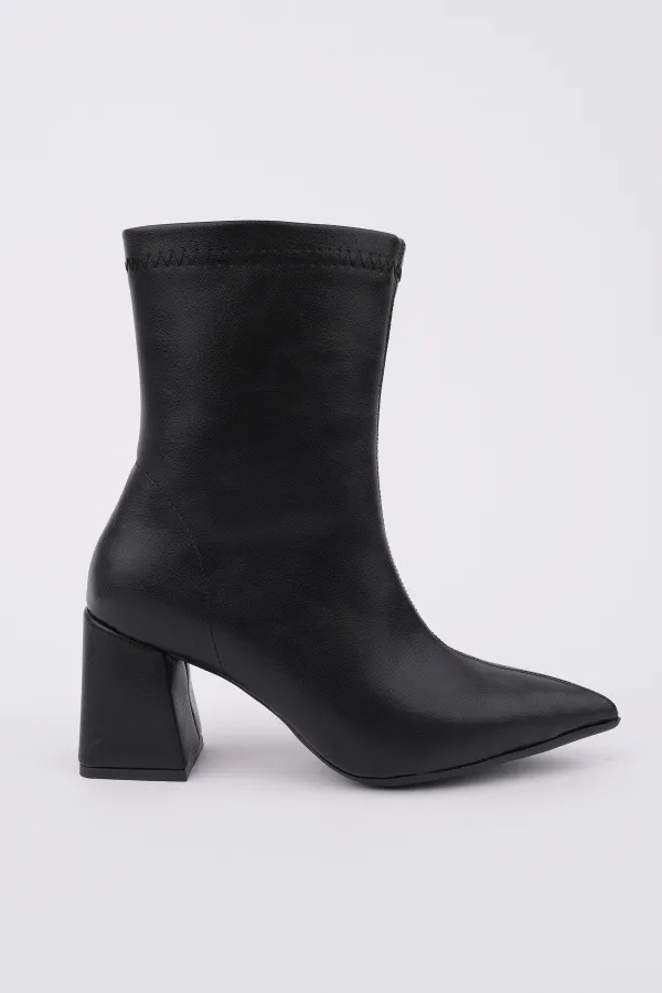 Bottes Muggo CODI à bout pointu, talon épais et fermeture éclair pour femmes