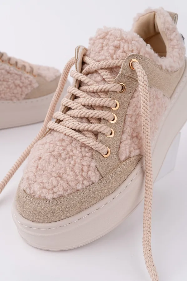 Chaussures de sport d'hiver pour femmes Muggo FLEECY à semelle épaisse et lacets, ornées de détails en peluche