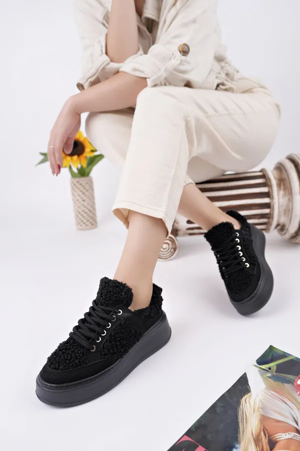 Chaussures de sport d'hiver pour femmes Muggo FLEECY à semelle épaisse et lacets, ornées de détails en peluche