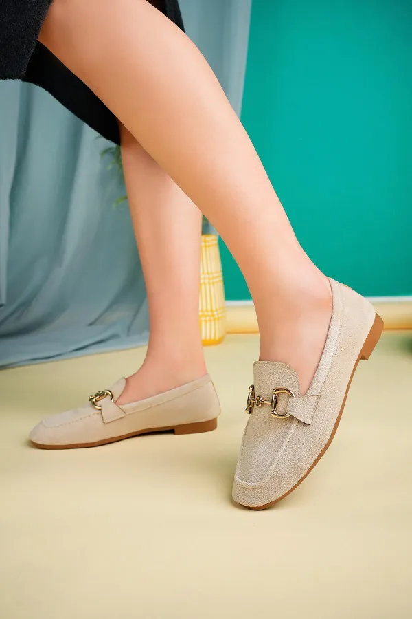 Mocassins décontractés en cuir pour femmes Muggo MONA avec boucle métallique garantie