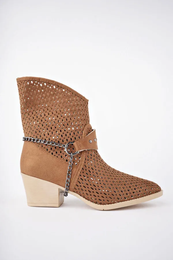 Muggo BURNİNG Garantili Kadın Lazer Kesim Zincir Detaylı Delikli Kovboy Yazlık Topuklu Festival Bot