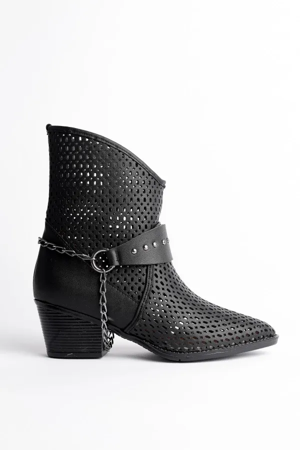 Bottes de cowboy d'été à talons pour femmes Muggo BURNING Guaranteed, ornées de chaînes découpées au laser et perforées.