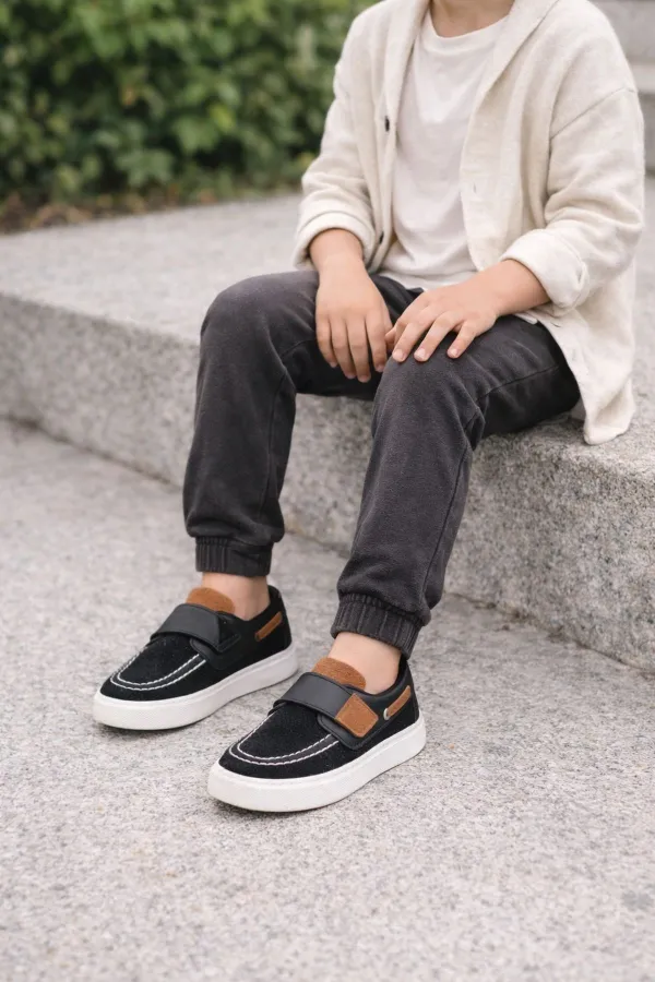 Chaussures de sport décontractées pour enfants Muggo RABIDS à motifs velcro