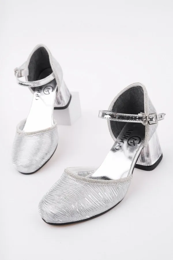 Chaussures à talons bas pour filles Muggo BLOSSOM à paillettes et à bride cheville lumineuse.