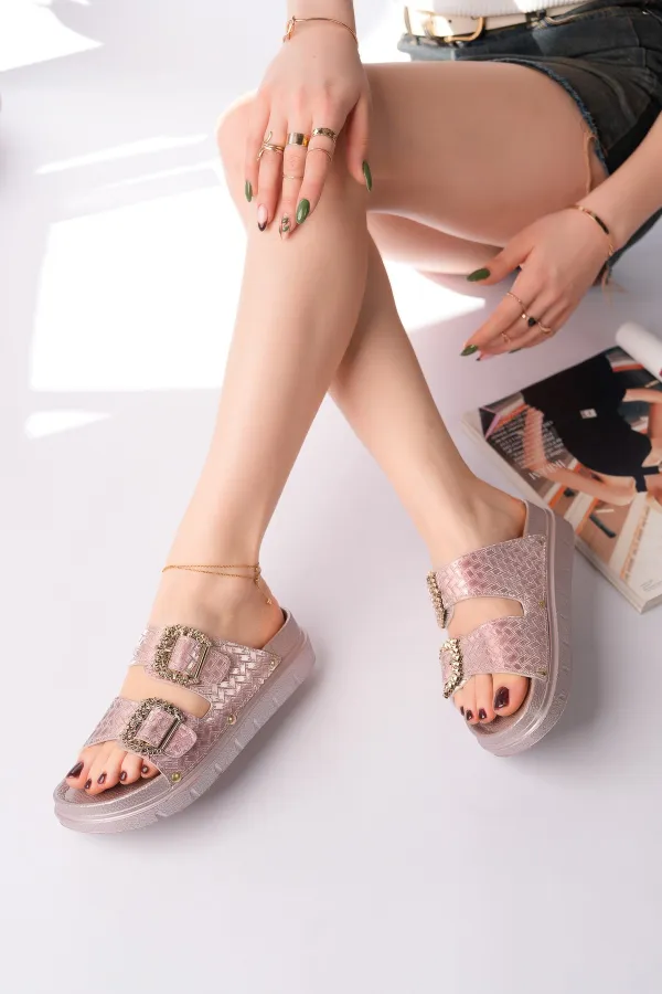 Muggo GLITZA Shiny Textured Double Buckle Casual Women's Slippers Muggo GLITZA Shiny Textured Double Buckle Casual Women's Slippers