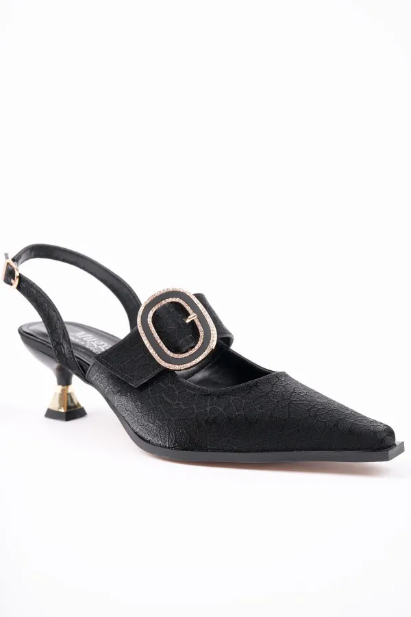 Muggo MARİANA Toka Detaylı Kadın Günlük Klasik Topuklu Ayakkabı