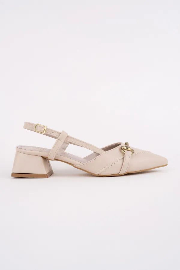 Muggo ELVİA Sivri Burun Arkası Açık Metal Aksesuarlı Kadın Kısa Topuklu Ayakkabı