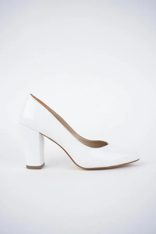 Muggo W707 Garantili Kadın Klasik Günlük Tarz Şık ve Rahat Topuklu Ayakkabı