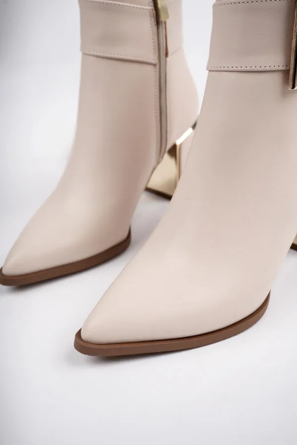 Bottes Muggo CHILY pour femmes, garanties, avec talon épais et détails de ceinture et boucle.