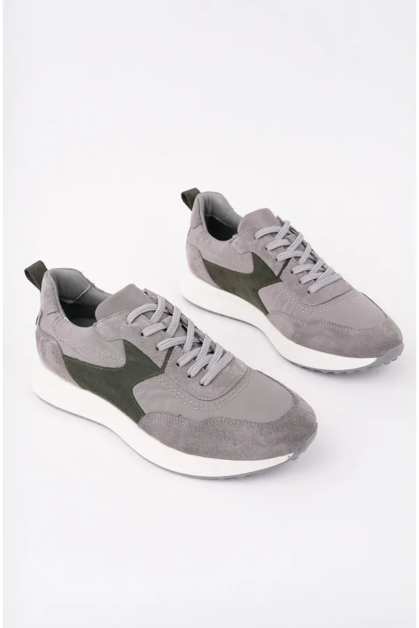 Chaussures de sport décontractées pour hommes Muggo SVENSON, à lacets et semelle épaisse, en cuir véritable.