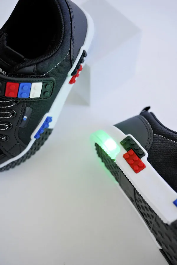 Chaussures de sport orthopédiques Muggo SONIC Guaranteed, à lacets et velcro, sur le thème Lego