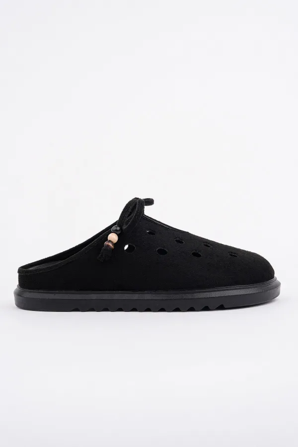 Muggo SHAMMY Suede Leather Perforated Lace-up Casual Closed Toe Women's Slippers Muggo SHAMMY Suede Leather Perforated Lace-up Casual Closed Toe Women's Slippers