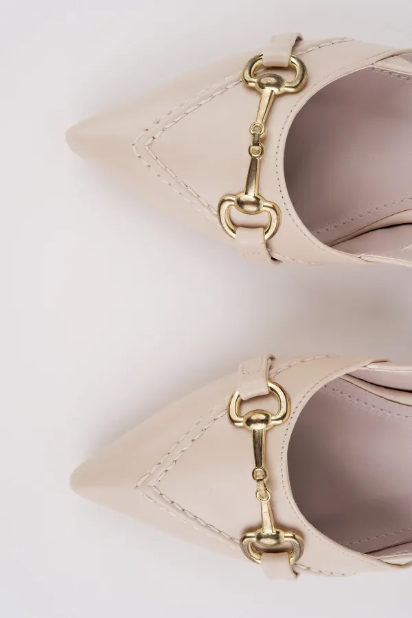 Muggo ELVİA Sivri Burun Arkası Açık Metal Aksesuarlı Kadın Kısa Topuklu Ayakkabı