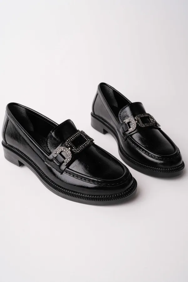 Mocassins décontractés pour femmes Muggo ARVEN avec boucle en métal et détails en pierre