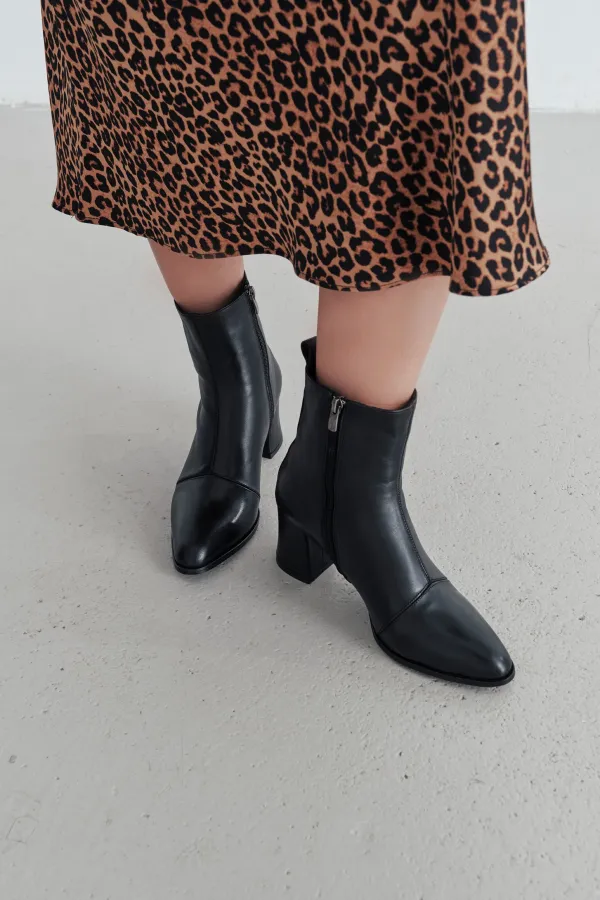 Muggo CHEVY Garantili Hakiki Deri Fermuarlı Topuklu Kadın Bot