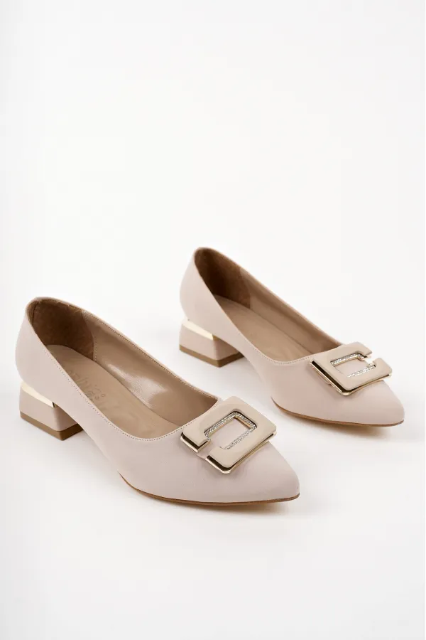 Muggo VENTİ Kalın Topuk Sivri Burun Tokalı Kadın Klasik Topuklu Ayakkabı