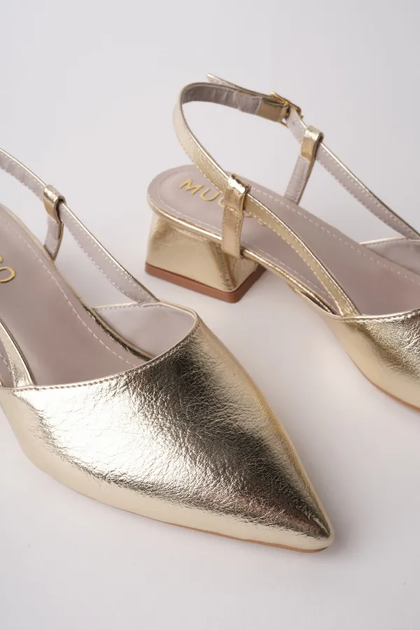 Muggo WONDER Pointed Toe Open Back Women's Low Heel Shoes