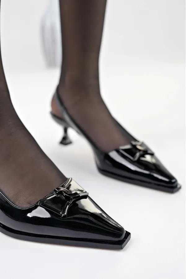 Muggo FOREST Arkası Açık Toka Detaylı Günlük Klasik Topuklu Kadın Stiletto Ayakkabı