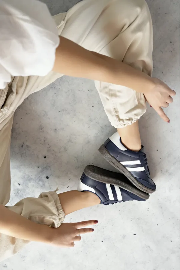 Muggo GORDON Unisex Ortopedik Günlük Garantili Bağcıklı Yürüyüş Koşu Sneaker Spor Ayakkabı Muggo GORDON Unisex Ortopedik Günlük Garantili Bağcıklı Yürüyüş Koşu Sneaker Spor Ayakkabı