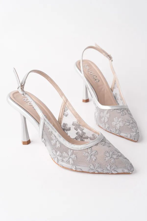 Chaussures habillées pour femmes Muggo ARIS à bout pointu et talon fin, ornées de dentelle