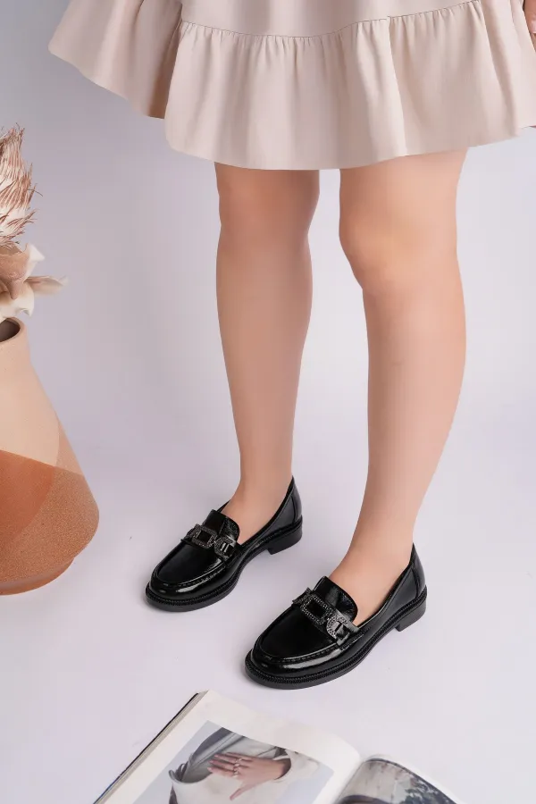 Mocassins décontractés pour femmes Muggo ARVEN avec boucle en métal et détails en pierre