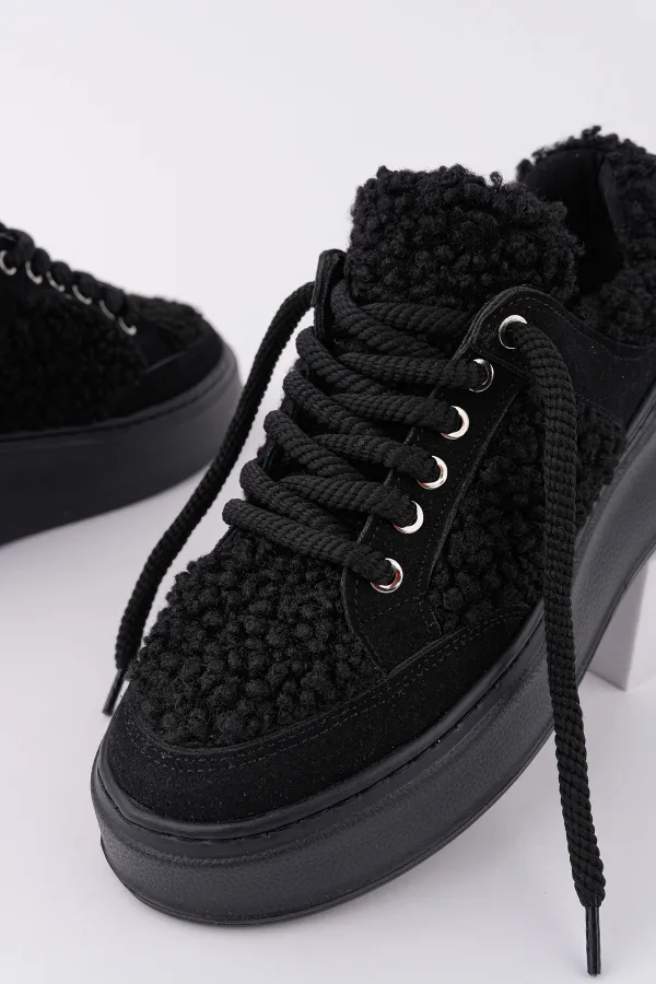 Chaussures de sport d'hiver pour femmes Muggo FLEECY à semelle épaisse et lacets, ornées de détails en peluche