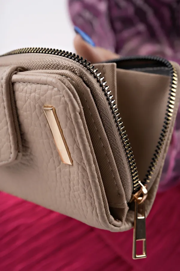 Muggo CHEKO Bozuk & Kağıt Para Bölmeli Fermuarlı Kartlık Kadın Cüzdan