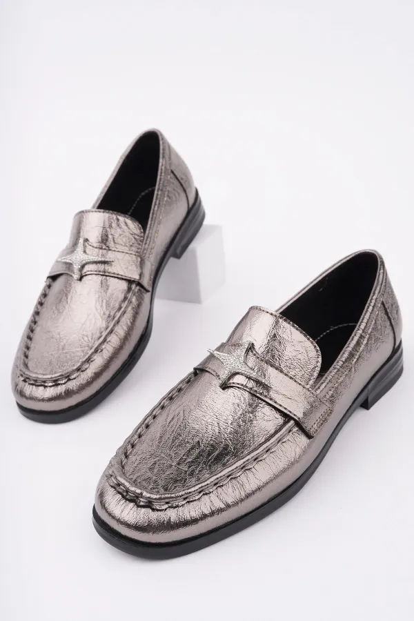 Muggo ARROW Buckle Women's Casual Loafer Shoes