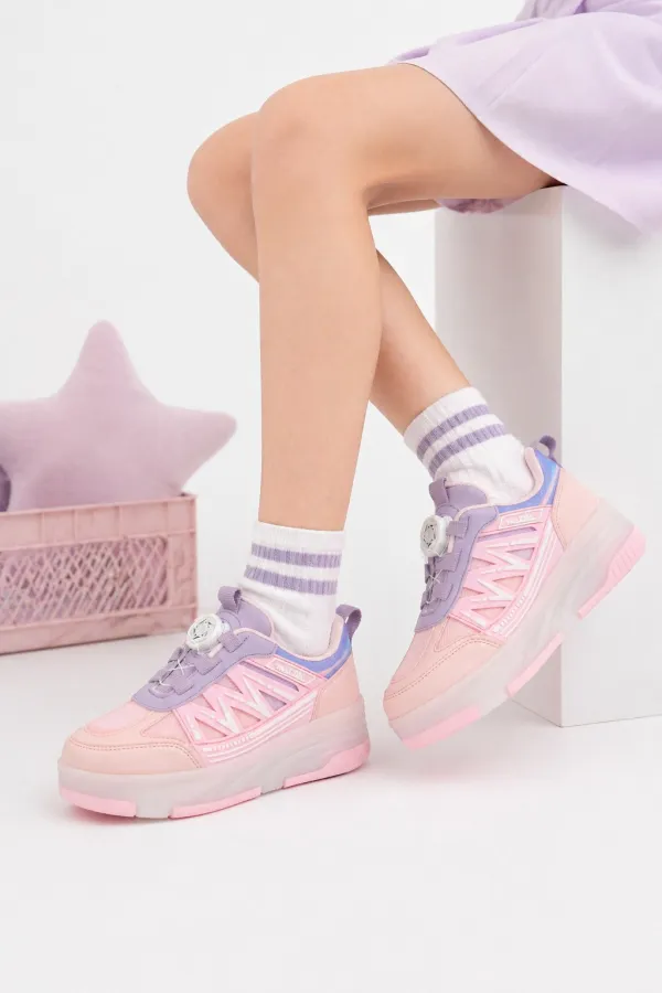 Muggo SKY Kids Light-Up Roller Skate Sneaker Sports Shoes Muggo SKY Kids Light-Up Roller Skate Sneaker Sports Shoes