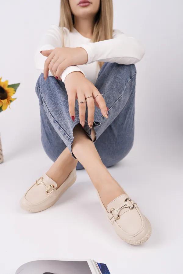 Muggo POLARA Thick Sole Buckle Detail Women's Casual Loafer Shoes 