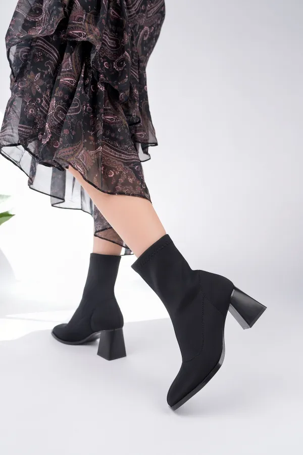 Muggo CRYON Küt Burun Kalın Topuklu Kadın Streç Bot