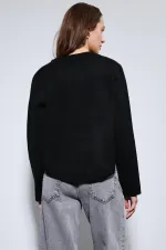 Antioch Siyah Düğme Detaylı Triko Kazak