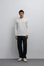 Pull basique pour homme Antioch Ecru à texture douce