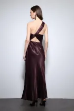 Antioch Bordo Asimetrik Yaka Saten Uzun Elbise